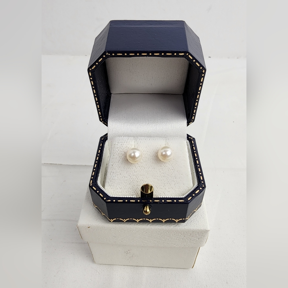 ❤️ NIB LANDS END SMALL PEARL EARINGS ❤️